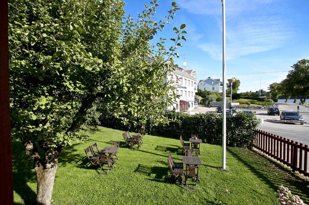 Hotell Laurentius Strangnas Exterior photo