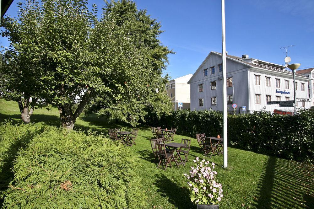 Hotell Laurentius Strangnas Exterior photo