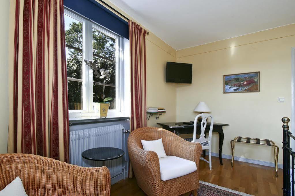 Hotell Laurentius Strangnas Exterior photo