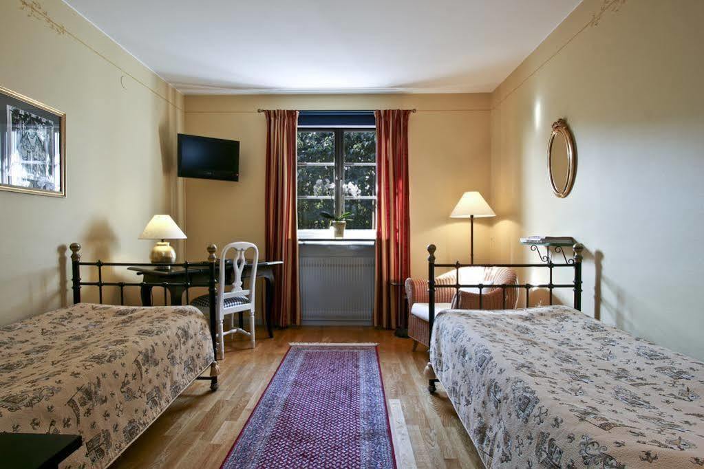 Hotell Laurentius Strangnas Exterior photo